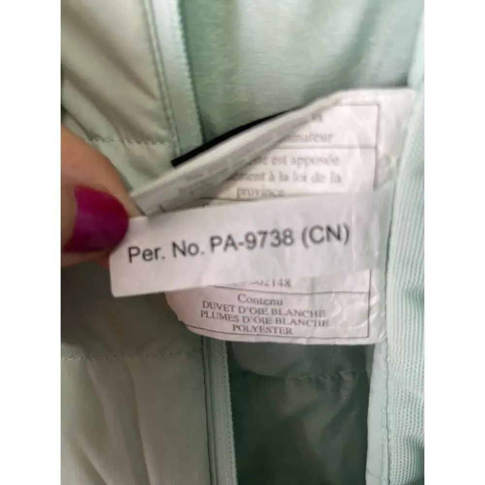 Lululemon Down For It All Running Vest Delicate Mint 4-Way Stretch Quilted 2